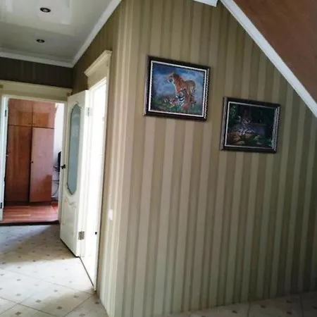 Casa Mariana Брашов